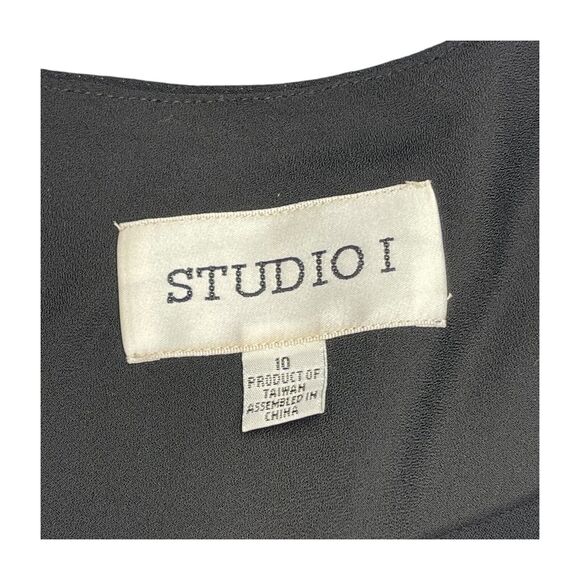 Studio 2 Piece Set Women's 10 Black Short Sleeve Embroidered Floral Button-Up - Picture 3 of 13